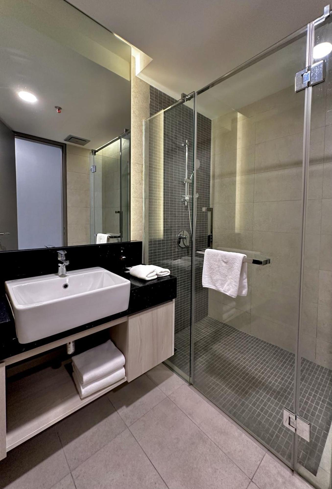 Aparthotel Societe By Bamboo Hospitality Kuala Lumpur Esterno foto