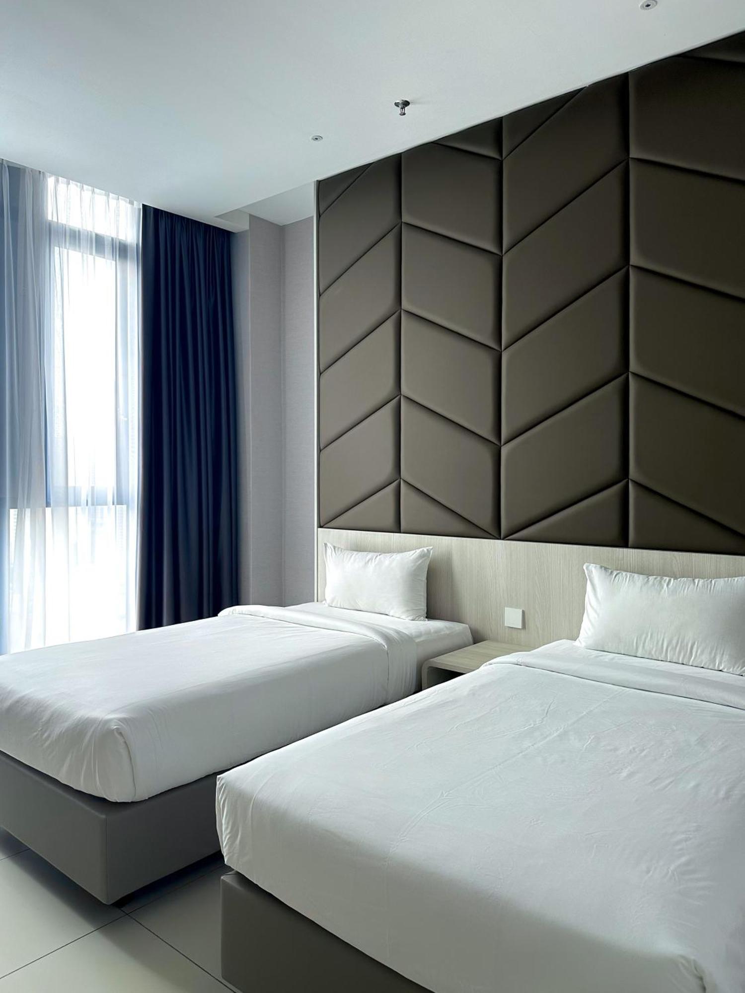 Aparthotel Societe By Bamboo Hospitality Kuala Lumpur Esterno foto